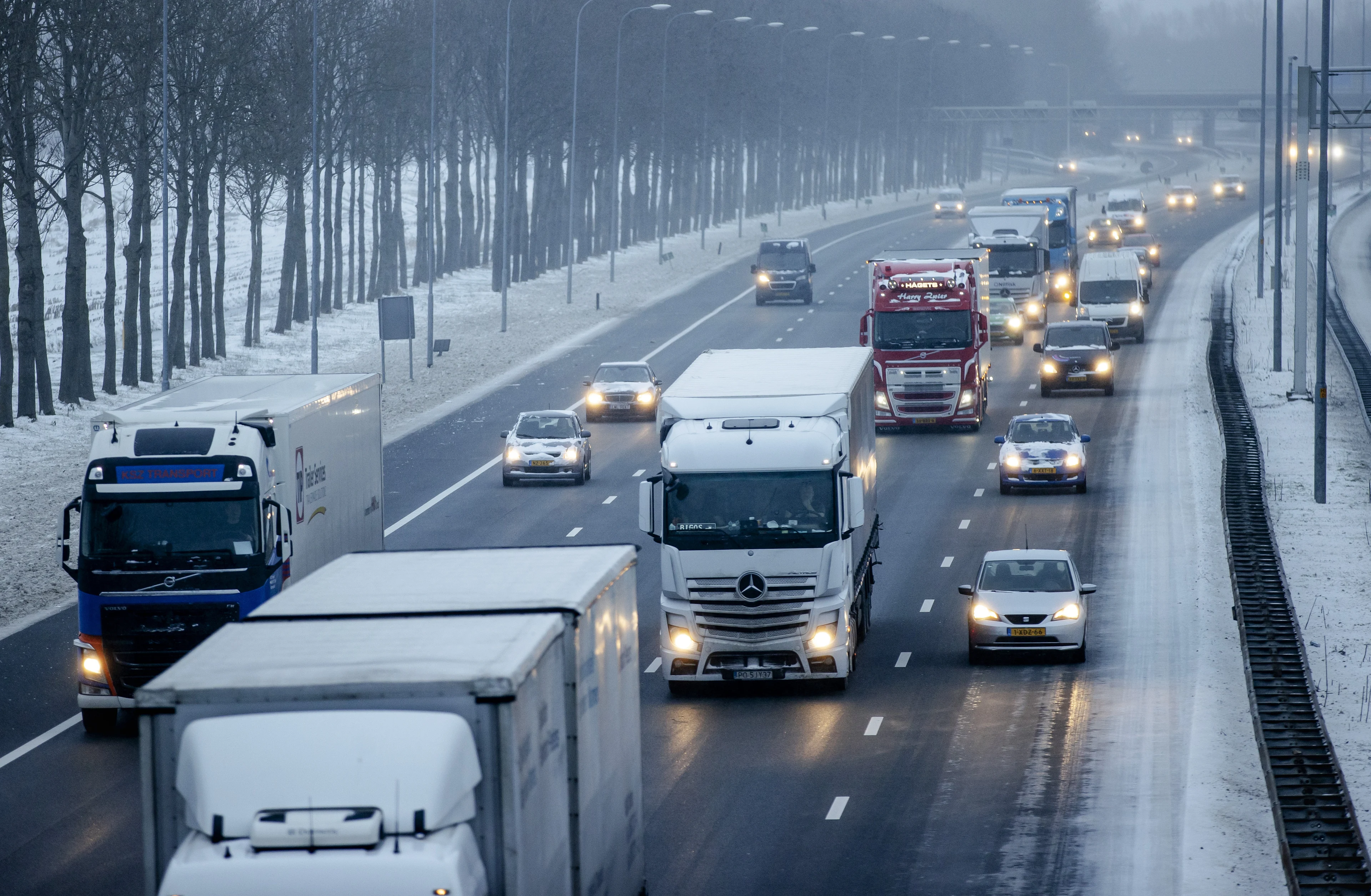 Winterse taferelen zorgen voor drukste ochtendspits in bijna anderhalf jaar tijd 