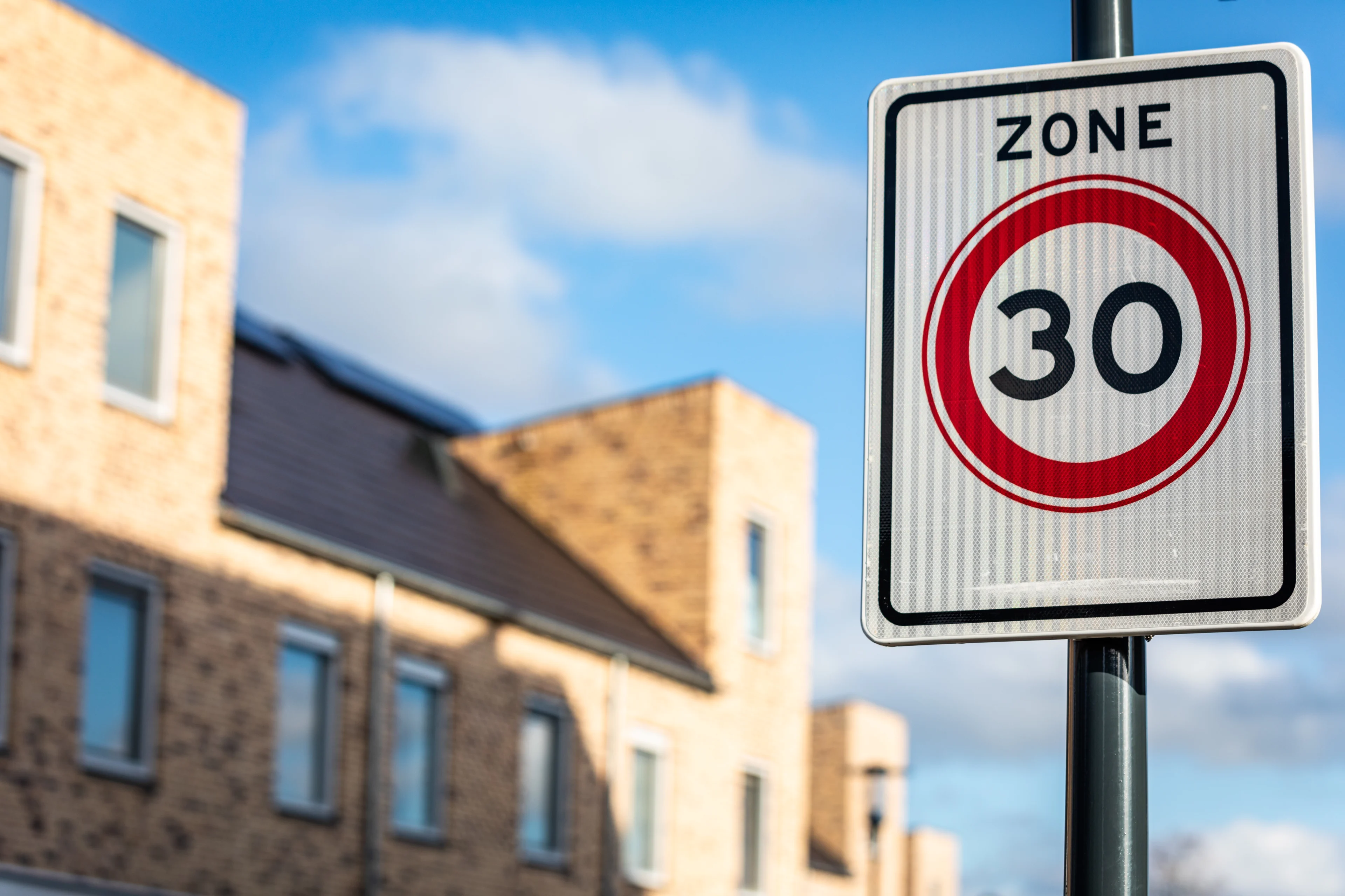 Mogen we binnenkort maximaal 30 km per uur in de bebouwde kom?