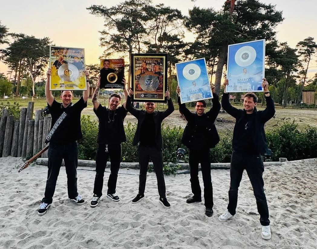 Marco Schuitmaker verrast met vijf platen in De Oranjezomer