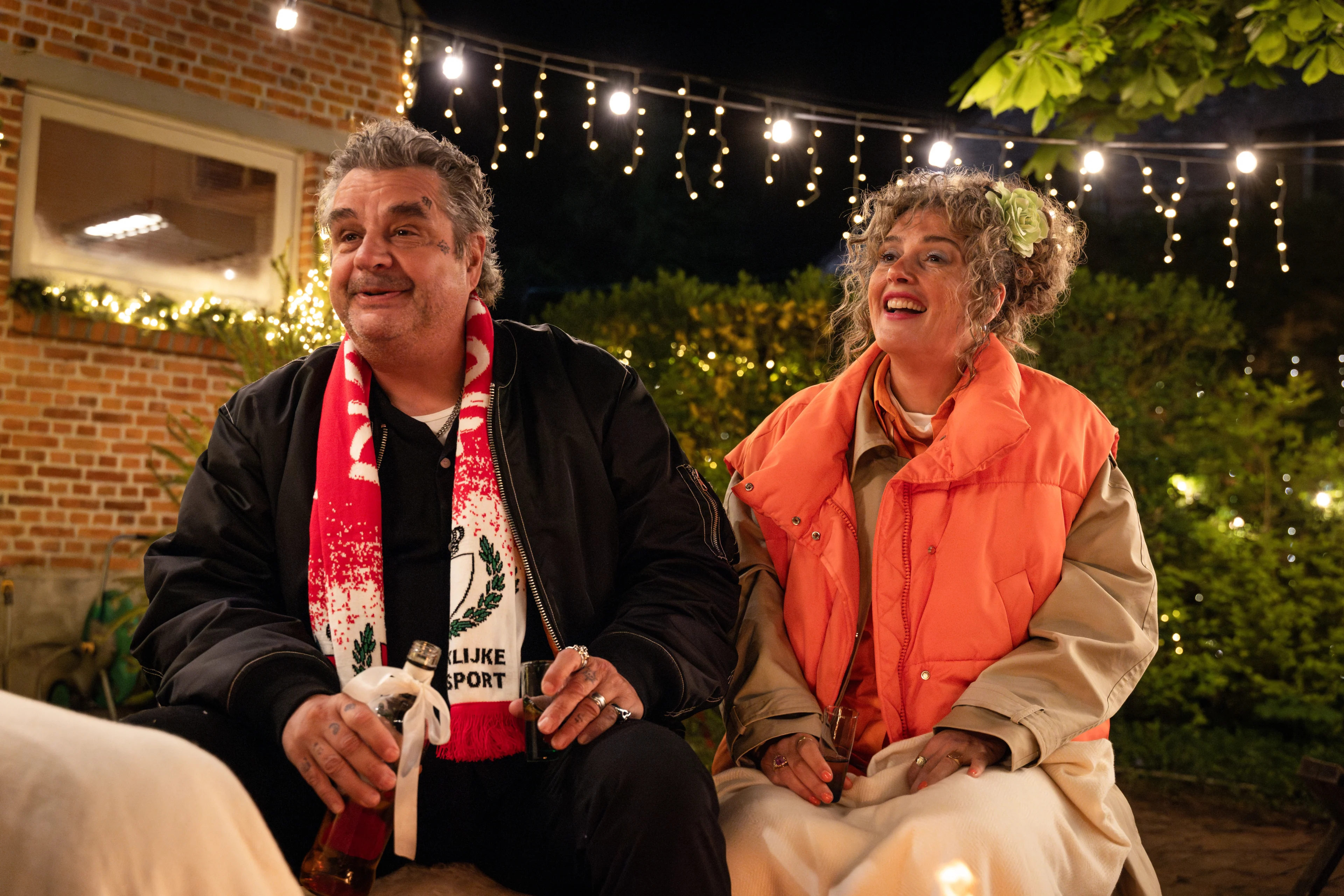 Frank Lammers en Tina de Bruin zorgen voor kerstchaos in Single Bells