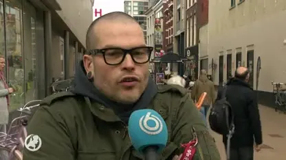 Vijfjarige Joël helpt daklozen in Groningen aan eten