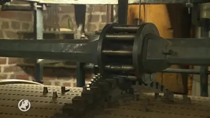 Alkmaarder Boris moet oude stadsklokken weer verzetten