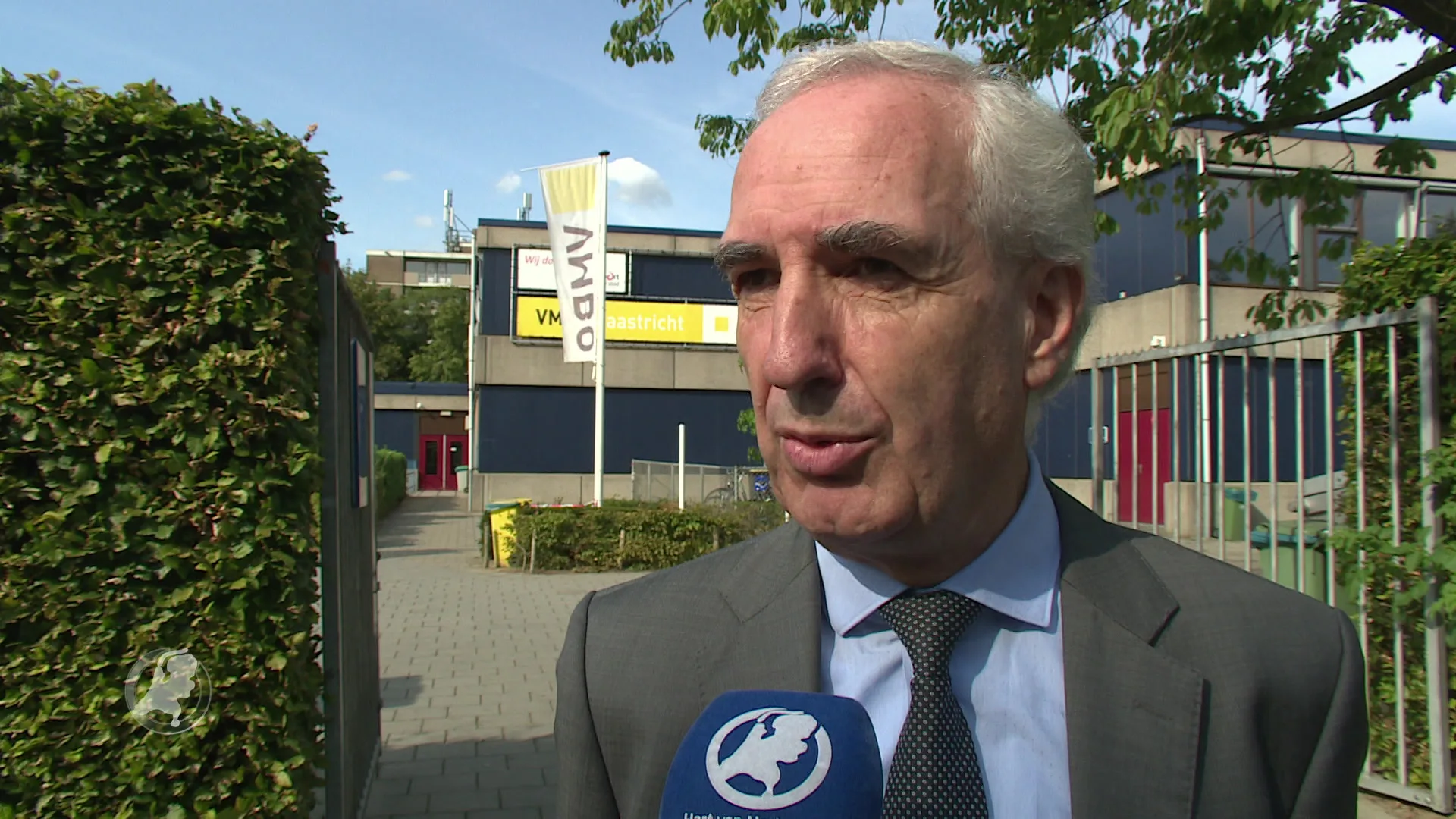 Ook diploma-uitreiking VMBO Maastricht gaat mis