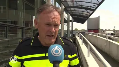 VIDEO: Man rijdt bejaarde vrouw (79) achter rollator aan en rijdt door