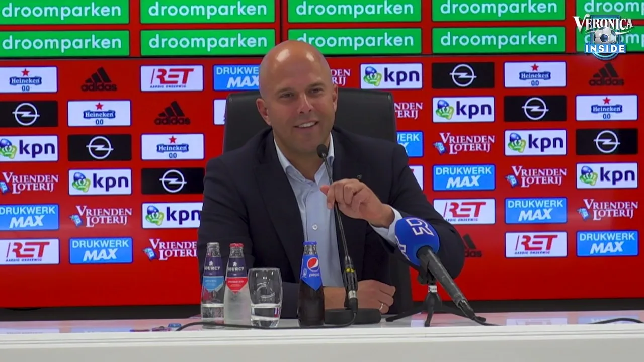 Slot grapt onbedoeld: 'Feyenoord staat ook in het rechterrijtje'