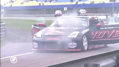 Tim en Tom Coronel laten zich van hun 'vurigste' kant zien