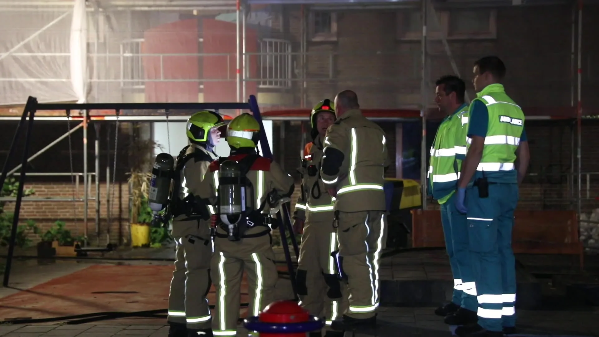 Hevige felle brand in appartement Voorburg