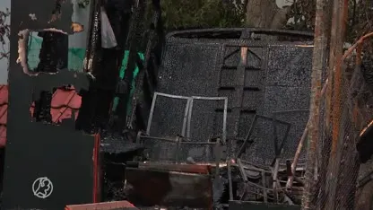 Grote uitslaande brand bedreigt het kruideniersmuseumpje van Wijnand: 'Vlammen sloegen meters uit het dak'