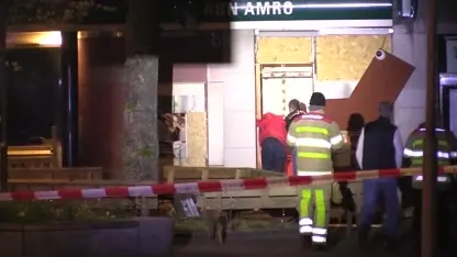 Gevel zwaar beschadigd door plofkraak Utrecht