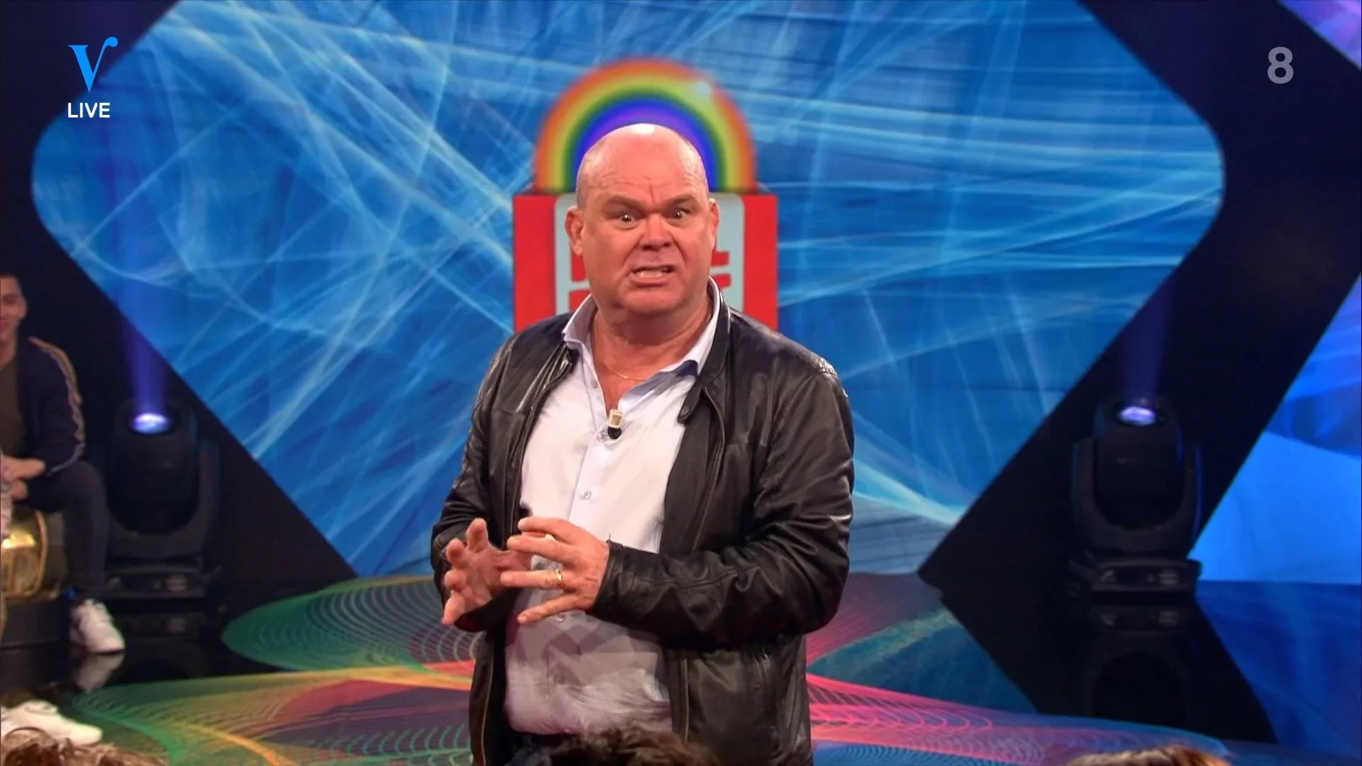 'Als ik Paul de Leeuw zie, zap ik weg'