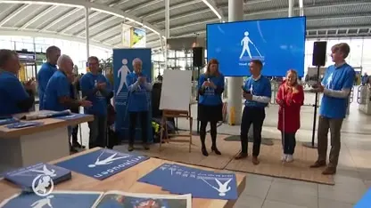 Oproep: help blinden en slechtzienden veilig over straat