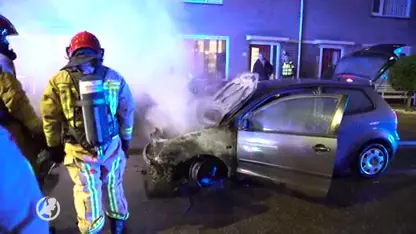 Weer auto's in de brand in Dommelen