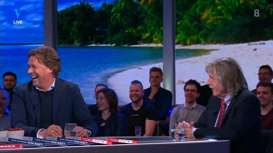 Hans maakte noodlanding mee: 'Stewardessen over elkaar heen'