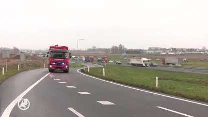 Veel rook bij uitslaande brand koelbedrijf Kesteren