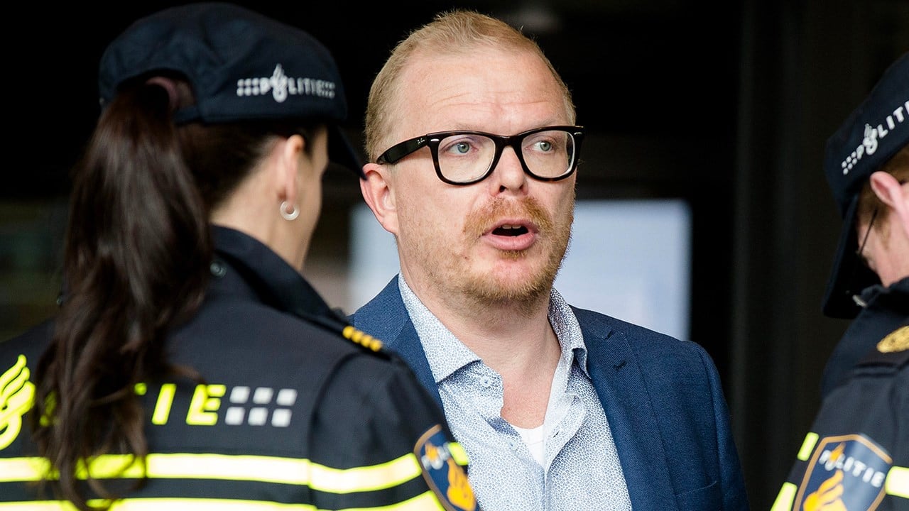 Jan Roos kreeg poffert op zijn neus: ‘Ik heb de muur geraakt’