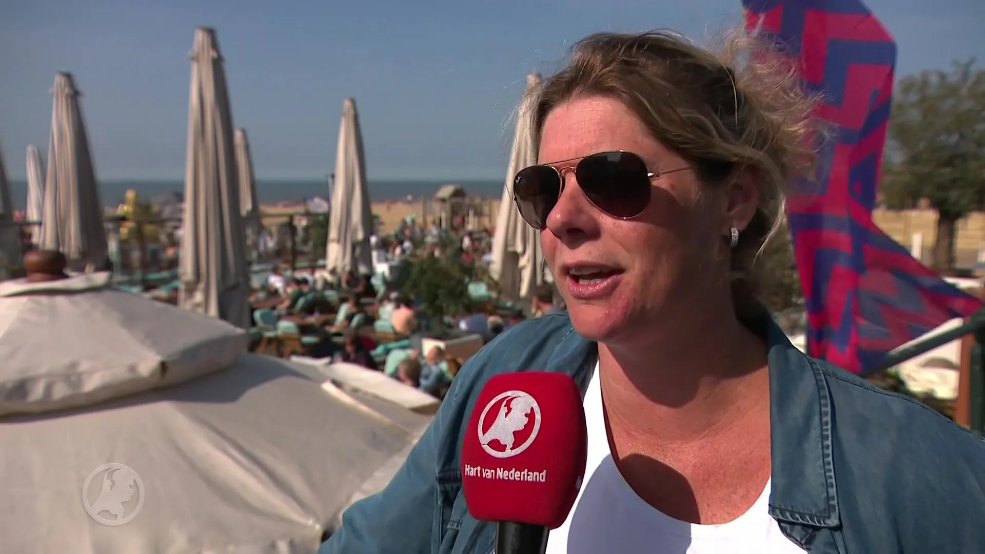 Strandpaviljoen twee dagen na brand toch open