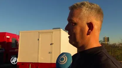 Carnavalswagens in vlammen op bij grote brand in Zaltbommel