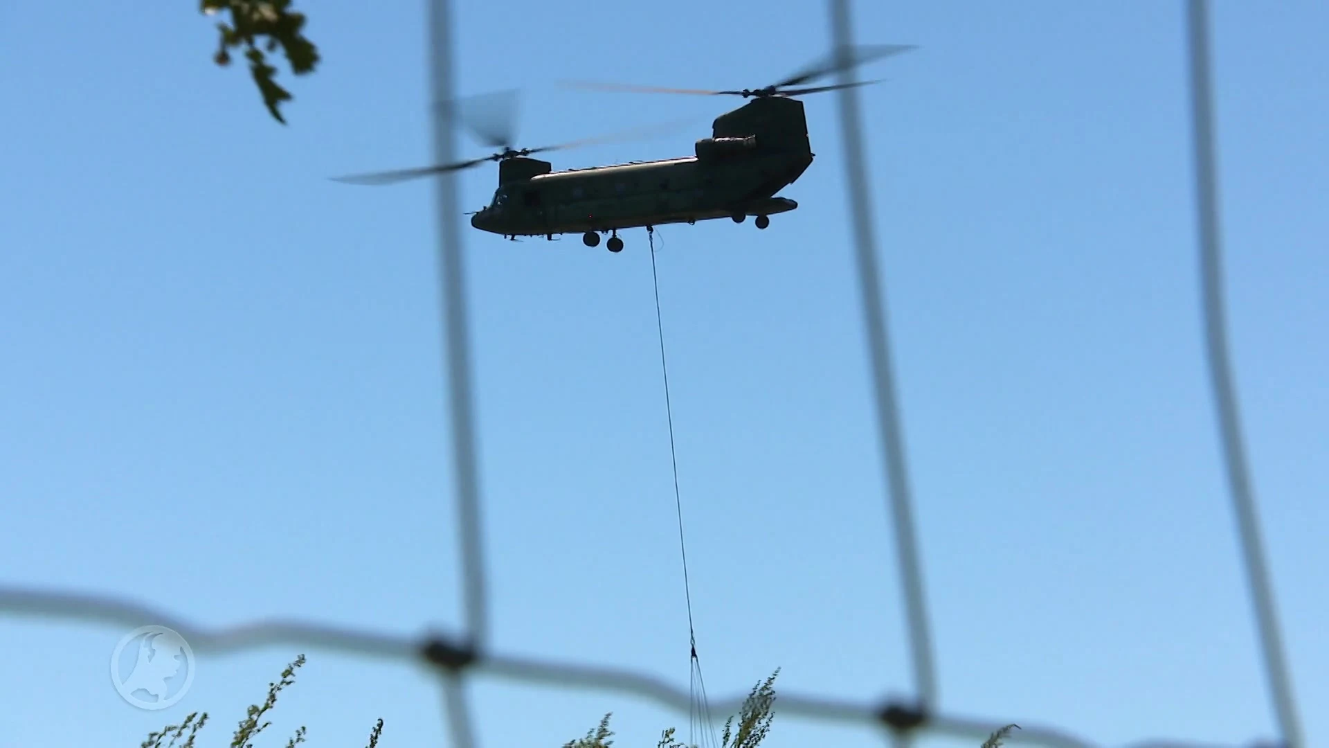 Afvalberg Hengelo blijft maar branden