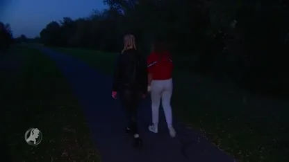 Meisje zwaargewond nadat horrorclown scooterbestuurster laat schrikken