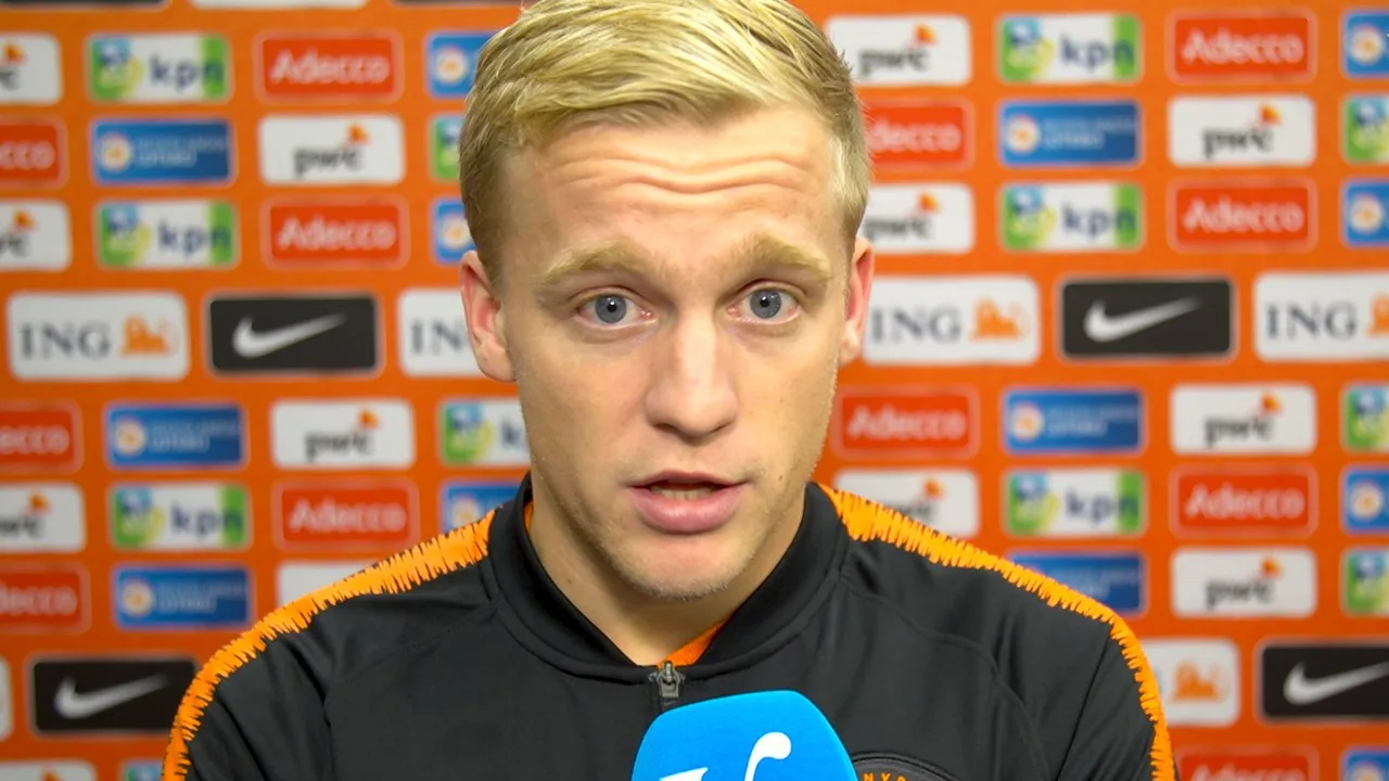 Publiekslieveling Van de Beek: ‘Ik snap de keuze van de trainer’