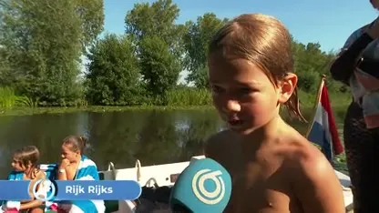 Rijk (7) zwemt af in open water