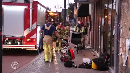 Accu elektrische bezorgfiets ontploft en veroorzaakt brand bij pizzeria Eindhoven