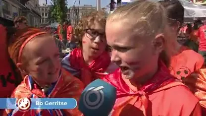 Voetbalmeiden VV De Meern beleven bijzonder weekend in Valenciennes