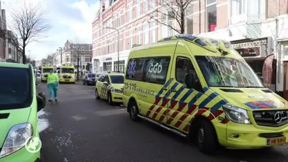 Dode in woning in Den Haag en 12 mensen naar het ziekenhuis