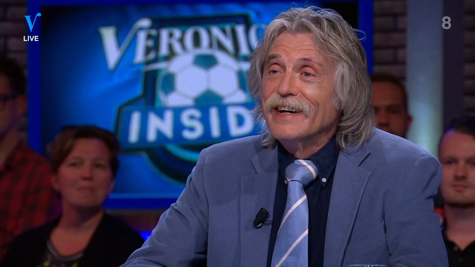 Directeurtje is terug: 'De mails vliegen ons weer om de oren'