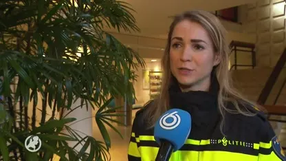 Jongens van 16 en 17 aangehouden voor gooien van stenen naar politie in Den Haag