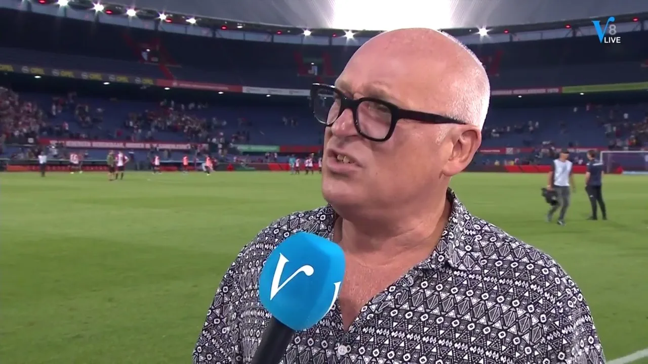 René zag 'zaadpartij': 'Zo'n wedstrijd moet je op veld 3 op Varkenoord spelen'