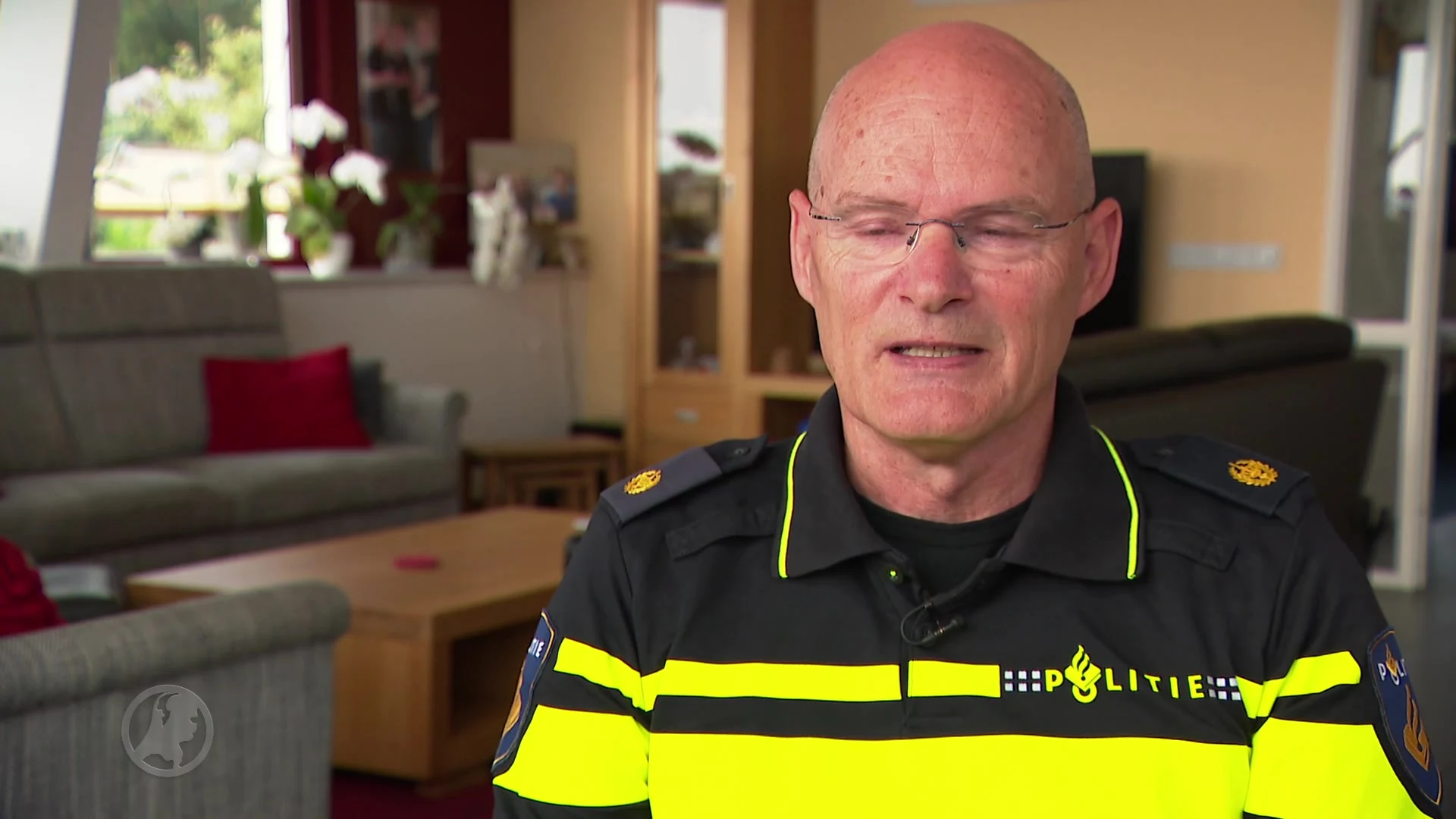 Geen vuurwerkverbod, kabinet laat politie in de kou staan