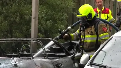 Vier auto's in lichterlaaie in Nijmegen