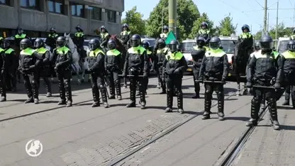 Politie houdt ruim 20 mensen aan die betogen tegen coronamaatregelen in Den Haag