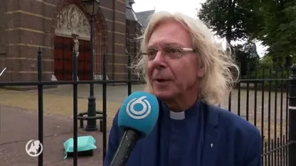'Na IS-pamflet Hilversumse Sint Vituskerk extra politie en surveillances'