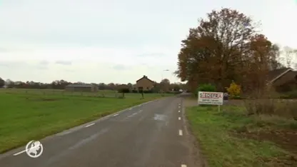 Zes personen gekneveld aangetroffen in Limburgse loods