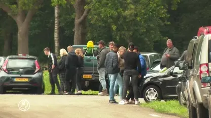 Honderden boeren vieren acties van 'strijders' met grote barbecue in Wijster