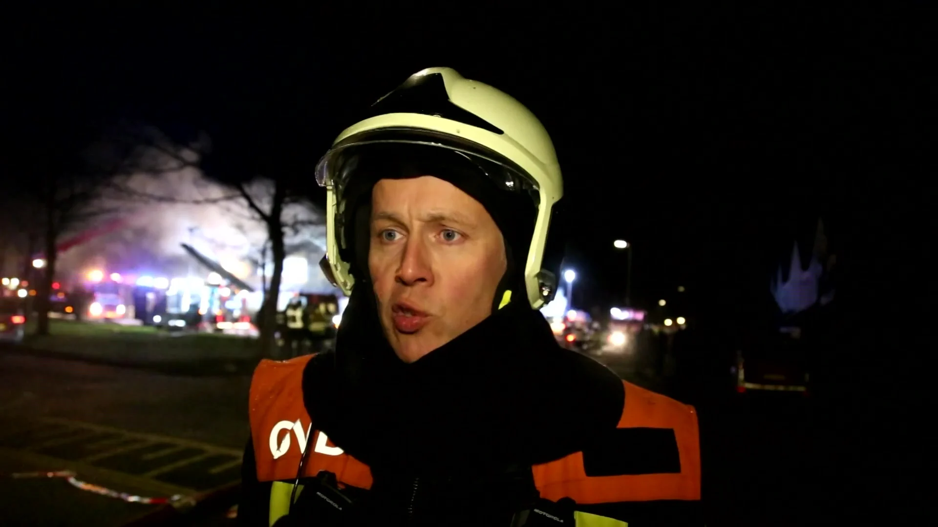 Veel schade bij boerderijbrand in Uden