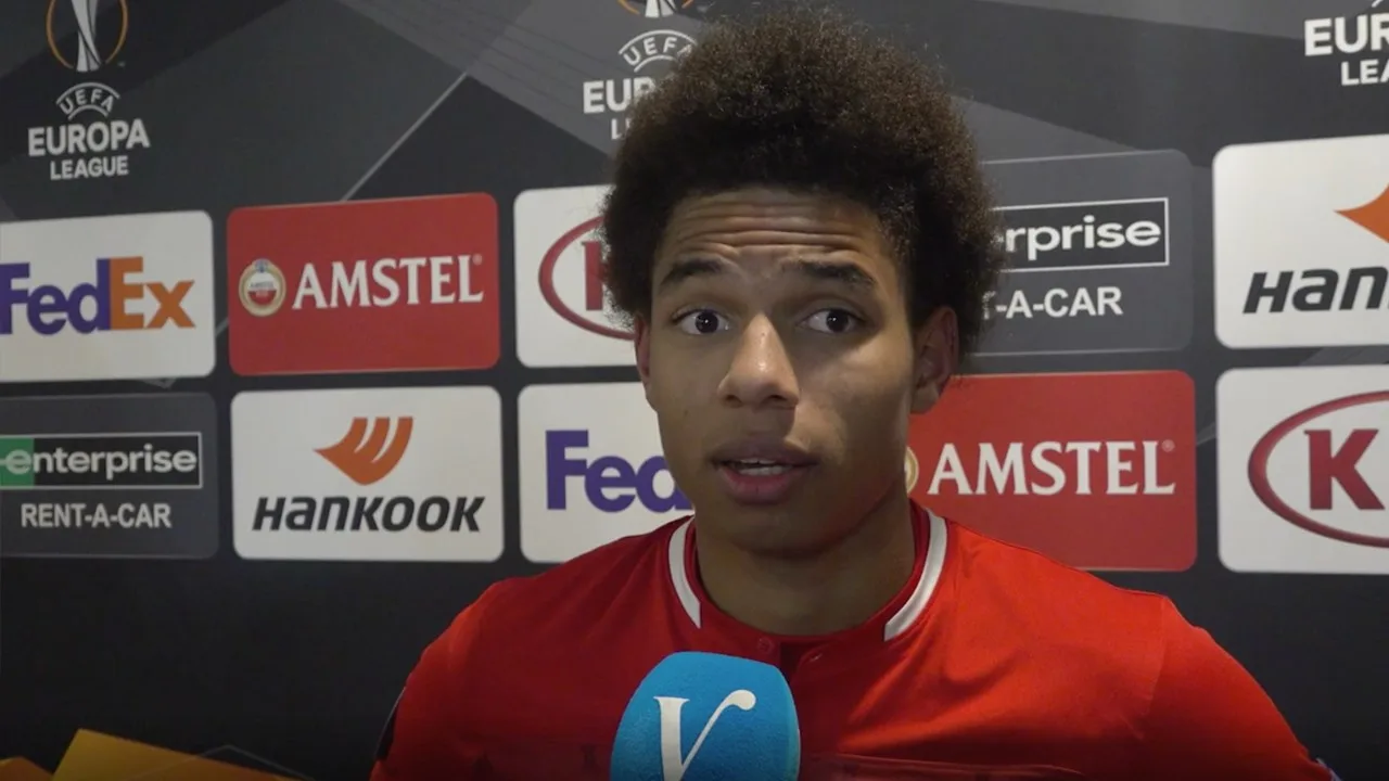 Stengs over scheidsrechter: 'Hij maakte er een potje van'