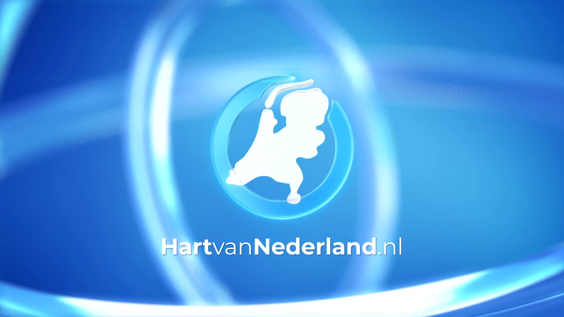 Dronebeelden: Maarten van der Weijden tijdens 11stedenzwemtocht