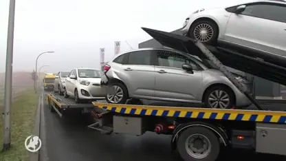 Gladheid en kettingbotsingen ontregelen verkeer door heel Nederland