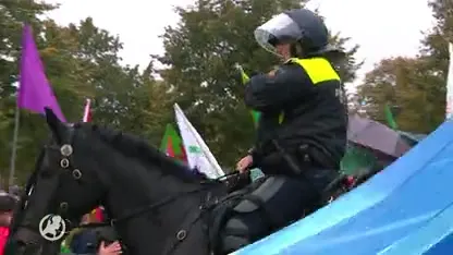 Koerden protesteren in Den Haag: vechtpartij op Malieveld