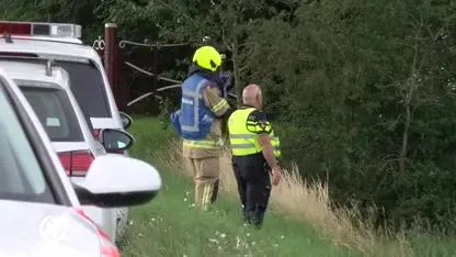 Automobilist rijdt van dijk af in Zeeland en overlijdt