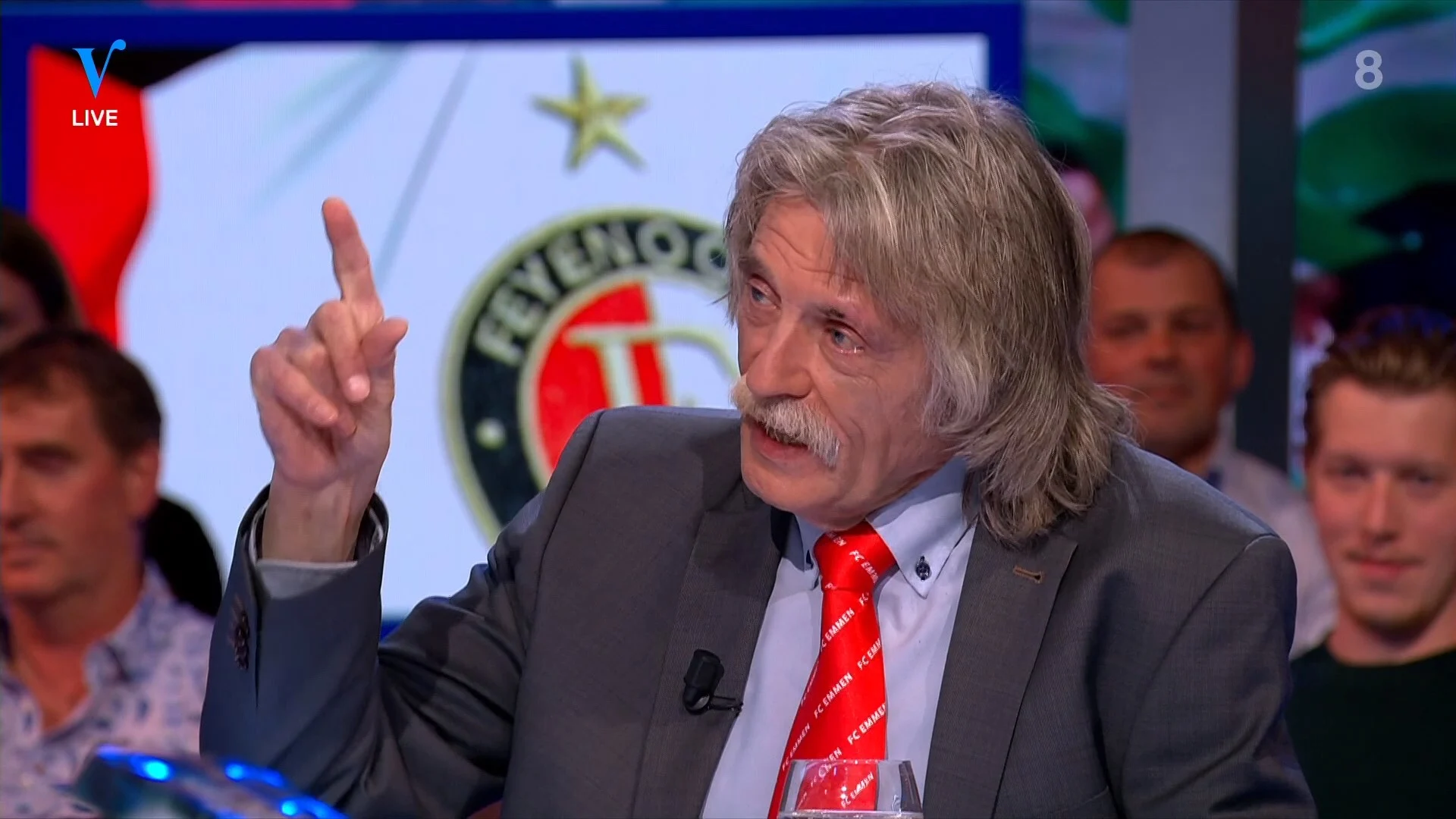 Johan over Lozano: 'Ze winnen weer door die klootzak!'