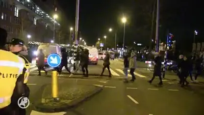 Massaal matten bij ‘Kermis van Frans’ in Amsterdam
