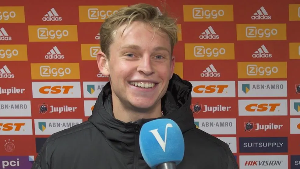 Toornstra tegen de Jong: 'Gelukkig geen VAR'