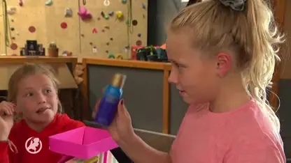 Er zijn er 43.837 jarig, hoera, hoera!