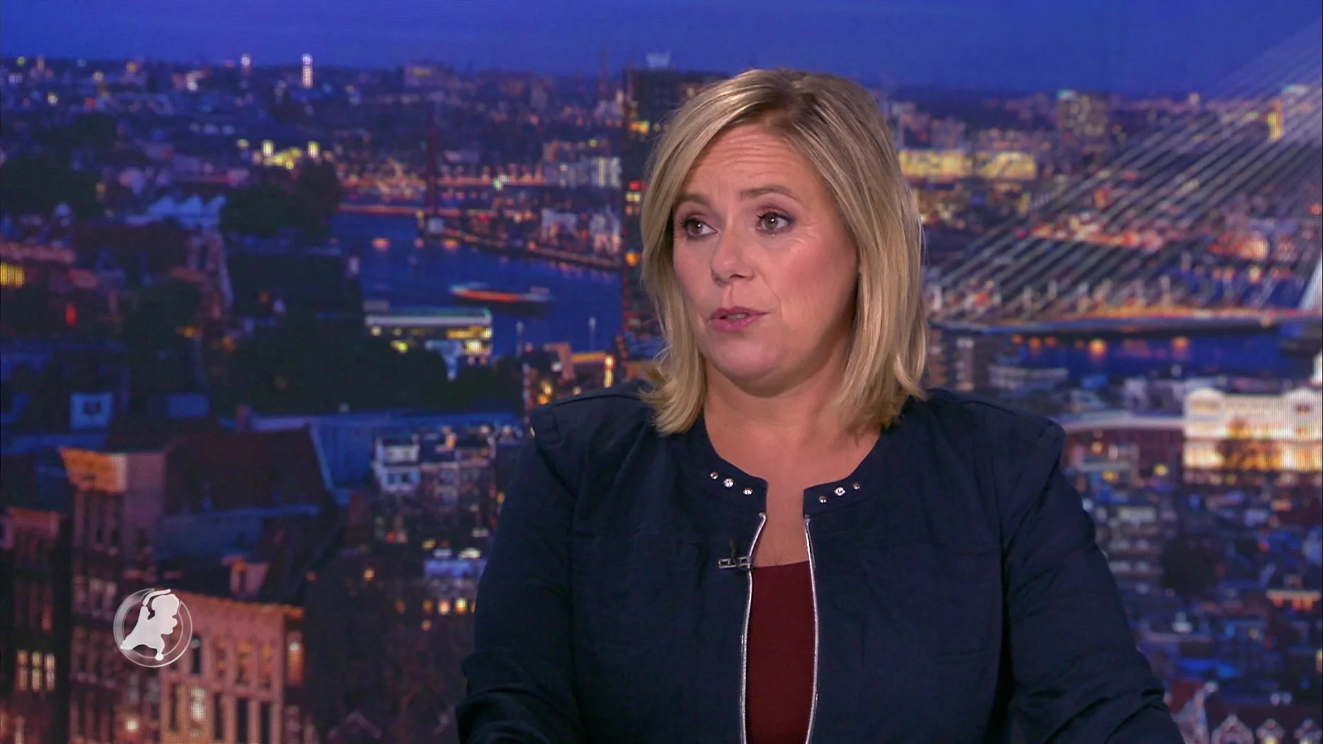 Wat Vindt Nederland: moeten keepers verplicht een helm gaan dragen?