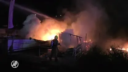 Vier boten verwoest door brand in Hellevoetsluis