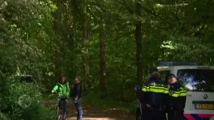 Politie ondervraagt passanten na gewelddadige moord in Scheveningse Bosjes
